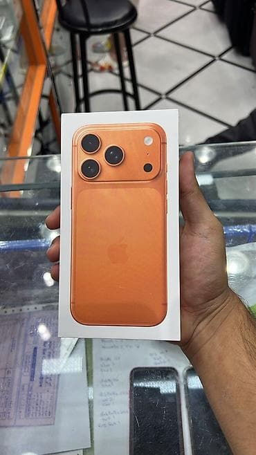 iphone 14 pro islenmis: IPhone 17 Pro, 256 GB, Narıncı, Face ID — 1