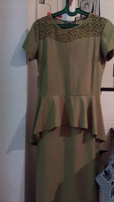 Qadın geyimləri dəsti – 4 fərqli don (1 dəst jaketlə) 1) Qara — 2