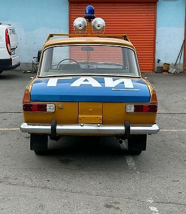 moskvic: Moskviç 412: 0.3 l | 1975 il 65000 km Sedan — 3