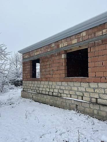 28 mayda satilan ucuz evler: 4 otaqlı yarım tikili ev,9 sot torpağın içində,ev günəşlidə — 6