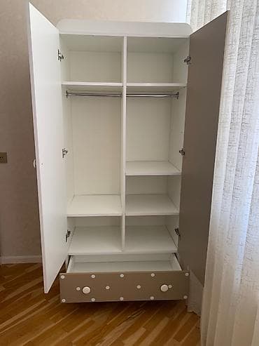 dolab ofis: Oğlan və qız üçün, İşlənmiş, 2 qapılı, Açılan, Düz dolab — 1