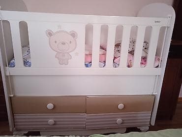 Beşiklər: Oğlan və qız üçün, Dördbucaq, Beşik, Yellənmə mexanizmsiz — 2