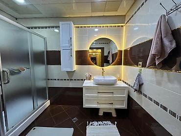 menziller satisi: Satılır 3 otaqlı yeni tikili 130 m², Nəriman Nərimanov m. Kateqoriya — 8