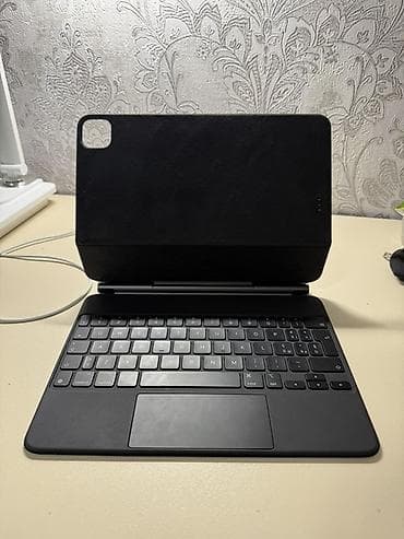 ipad m4: Apple iPad Magic Keyboard – qara rəng - Uyğunluq: iPad Pro 11" (1-ci — 2