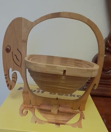 diklərin qiyməti: Fil formasında meyvəqabı. materialı taxta, açılıb yığılandır, əl — 1