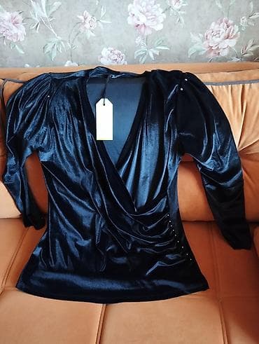 Qadın geyimləri dəsti – müxtəlif modellər 1) Qara bluz, brend: LC