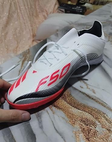 top setka: Butslar Adidas, Ölçü: 44, Yeni — 2
