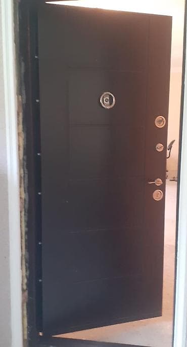qapi sekilleri: Seyf qapi 210/100sm
350azn
Fatmayi 1587 leli — 1