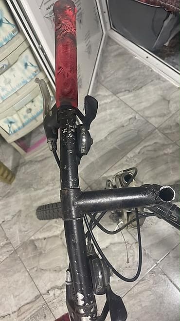 gt velosiped: Təmiz Alman velosipedi . 26 lıq . 7+3 sürətlər qutusu . Bu günkü gündə — 5