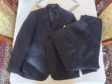 kişi kostyum modelleri: Kişi kostyum dəstləri satılır.Modellər var. Model 1: - Rəng: tünd boz — 4