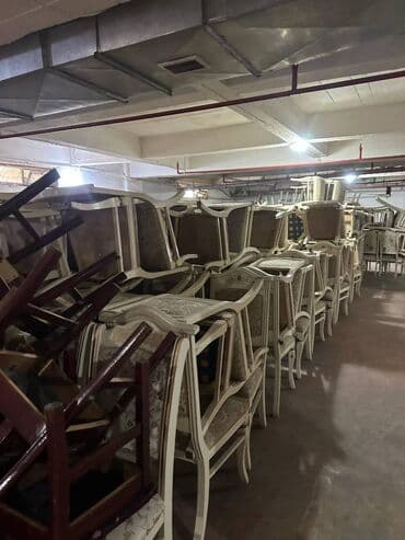 taxt doseklerinin satisi: Masa ve oturacaqlar satilir. Hamisi yüksek keyfiyyetdedir — 3