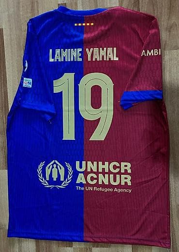 dvd lalafo: Gördüyünüz bütün futbol formaları tək qiymət ayrılıqda 15 manata — 2