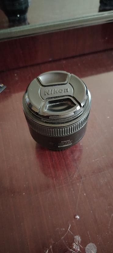 Foto və videokameralar: Nikon D750 gull frime Flas tt600 Videoqaraf isigi 18-140 obyektiv 85 — 8