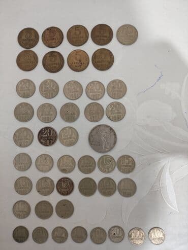 50 min rubl nece manatdir: SSRİ pulları.Muxtelif illərə aiddir.Etrafli whatsapp — 2