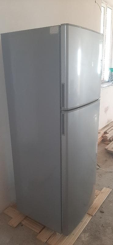 Soyuducular: İki qapılı soyuducu (üstü dondurucu, altı soyuducu bölmə) - Korpusu — 2