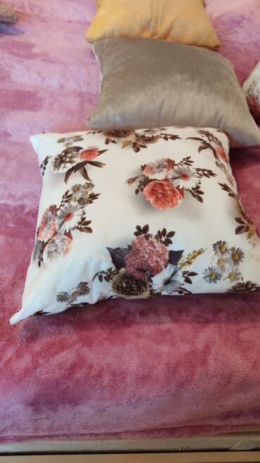 Balışlar, yastıqlar: Dekorativ Sadə Yastıq, Pulsuz çatdırılma — 1