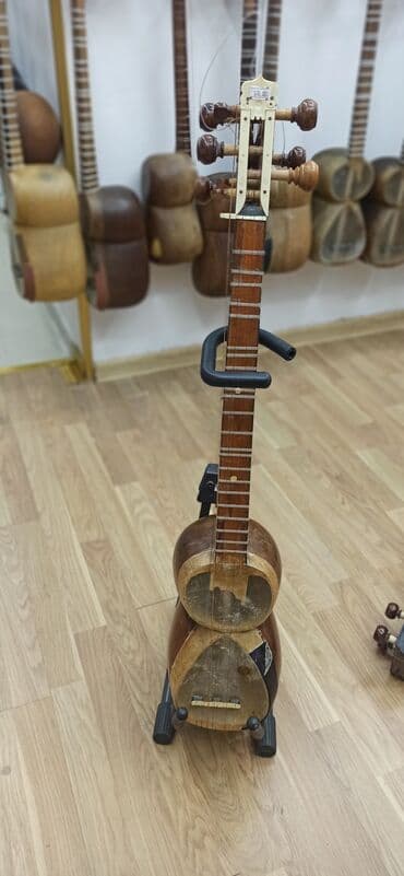 tar instrument: Tar Rast musiqi alətləri mağazası. Əhmədli, İnşaatçılar və Sumqayıtda — 1