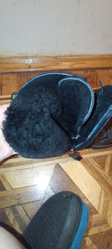 brend qadin ayaqqabilari: Ölçü: 37, rəng - Qara, İşlənmiş — 4