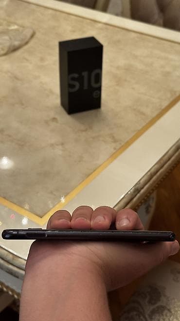 iphone x islenmis: Samsung Galaxy S10e, 128 GB, rəng - Qara, Düyməli, Sensor, Barmaq izi — 5