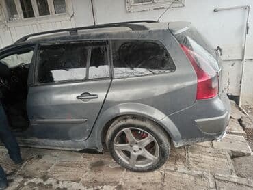 Чехлы: Renault Megane universall (station wagon) - Kuzov: universal, boz — 1