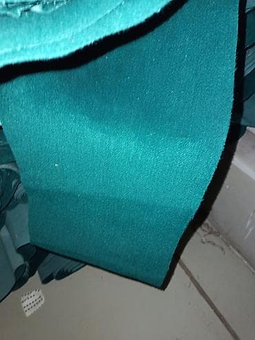 polimer gil satisi: Daroşka işlenmşi. Cəmi 3-gun işlenib podumda. Üzüerinde xirda tocka — 1