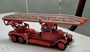 İncəsənət və kolleksiyalar: Kolleksiya üçün model – retro yanğınsöndürən maşın maketi - Miqyası — 1