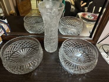 Kəsimli kristal dəst Çexiya - Dəst tərkibi: 1 ədəd hündür güldan + 2 lalafo.az -da Kəsimli kristal dəst Çexiya - Dəst tərkibi: 1 ədəd hündür güldan + 2