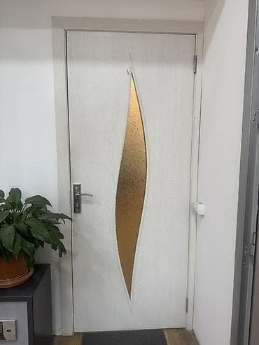 gencede qapi: Qonaq otağı üçün İşlənmiş Otaq qapısı 70x200 sm Çərçivə ilə, Zəmanətli, Ödənişli quraşdırma, Ünvandan götürmə, Ödənişli çatdırılma, Rayonlara çatdırılma — 1