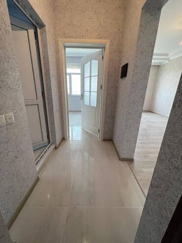 1 otaqlı kohnə tikili: 1 otaqlı, Yeni tikili, 44 kv. m — 4