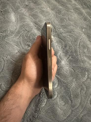 x apple: IPhone X, 64 GB, Black Titanium — 4