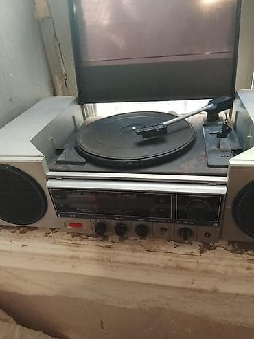 kondisioner satilir islenmis: Kombinə edilmiş vinil pleyer və radio sistemi - Üst hissədə avtomatik — 1