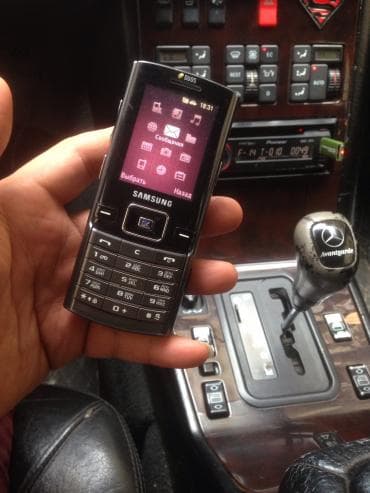 Samsung D780, rəng - Qara lalafo.az -da Samsung D780, rəng - Qara