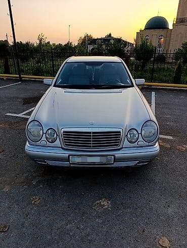 opel astra opel astra: Mercedes-Benz 200: 2 l | 1998 il Sedan — 1