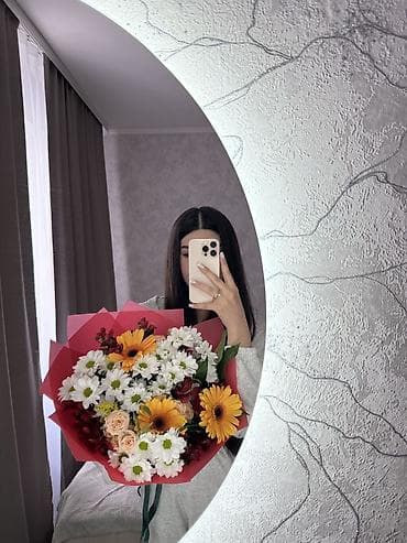 Salam adım Aytac 22 yaşım var kassir satıcı işi axtarıram gündəlik