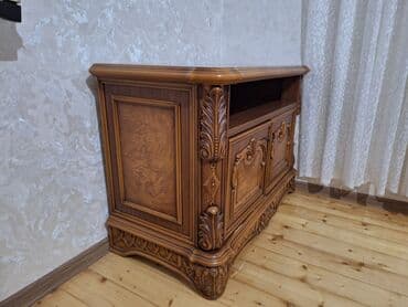 hinduska etinin qiymeti: Yüksək keyfiyyətli, Malayziya istehsalı klassik üslubda TV altlığı — 1