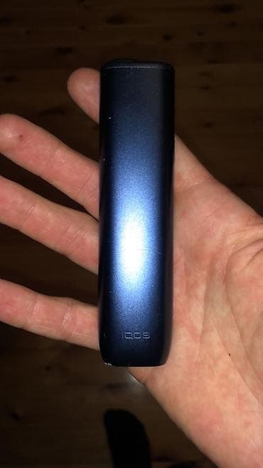 pull and bear: Məhsul: IQOS elektron tütün isidici qurğu (holder) - Rəng: Tünd mavi — 4