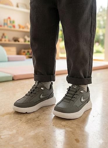 yun şarf: Qadın ayaqqabıları kolleksiyası - Ağırlıqlı rahatlıq və gündəlik stil — 9