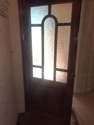 17 şam: Yaxşı vəziyyətdə, şüşələri sağlam, şam ağacından olan otaq qapısı — 2