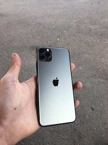 bar vitrini: IPhone 11 Pro Max, Space Gray, Face ID — 1