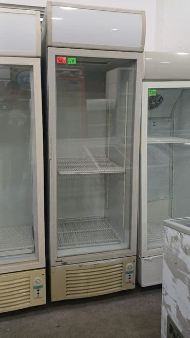 bir zəncirə: Mağaza və kafe üçün şüşə qapılı vitrin soyuducular – müxtəlif model və — 2