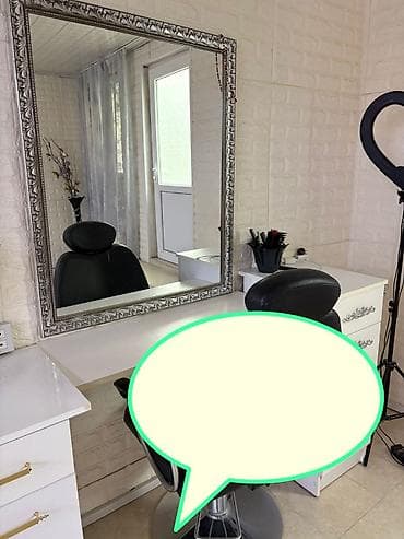 Makiyaj üçün masa