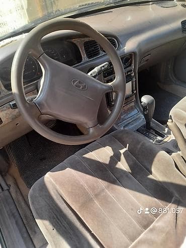 ravon 2: Hyundai Sonata: 2 l | 1998 il Sedan — 3