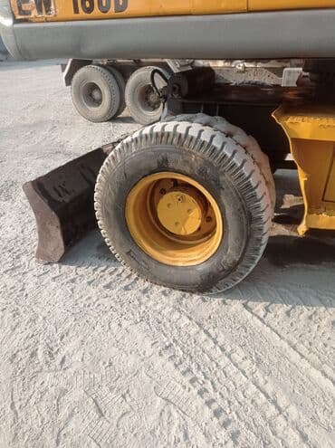 сколько стоит мопед: Volvo 180, 2011 г., мотор 10 л, Б/у — 9