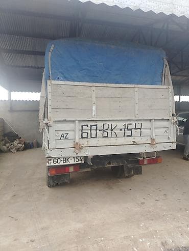 maşın ucun antena: Yük avtomobili – tentli bortlu - Kuzov: üçtərəfli açılan, taxta — 2