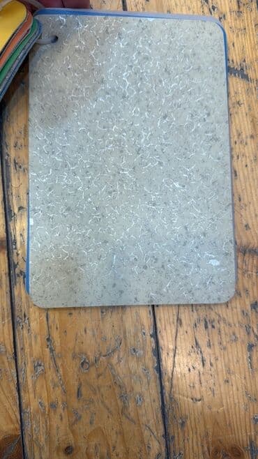 islenmis pol taxtasi: Müxtəlif rənglərdə və teksturalarda mövcud olan döşəmə nümunələrinin — 14