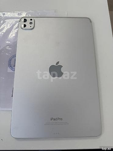 ipad 10th generation: Apple iPad Pro 11 (2-ci nəsil) – Gümüş il 20024 - 11 düym Liquid — 5
