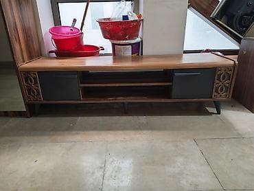 tv altdigi: Dolab ve Tv altliqi.Evde temir gedir çekmey olmadi altliqi.Dehliz — 2