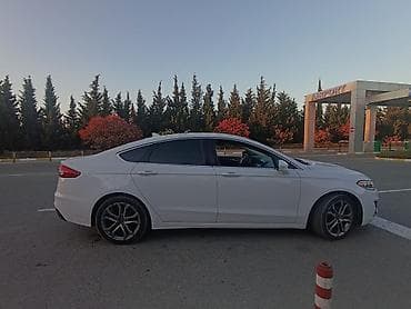gen: Ford Fusion: 1.5 l | 2018 il 260000 km Sedan — 3