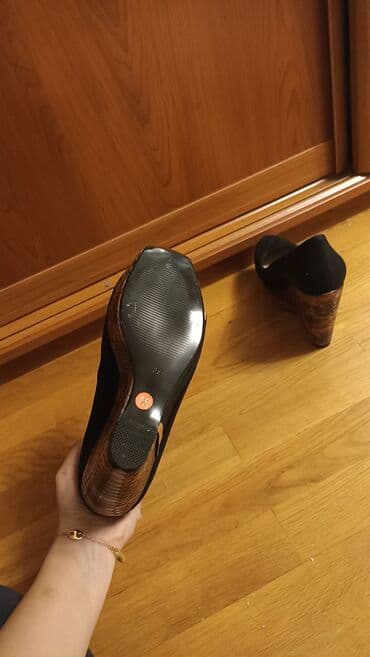 şnurlu qadın mokasinləri: Tuflilər, Ölçü: 38, rəng - Qara, Yeni — 10