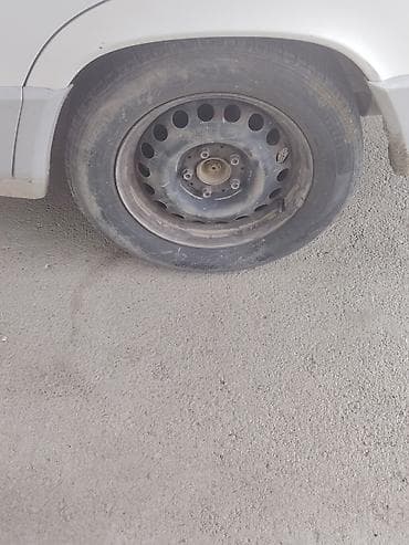 İşlənmiş Disk təkər 185 / 65 / R 15, 5 Boltlu